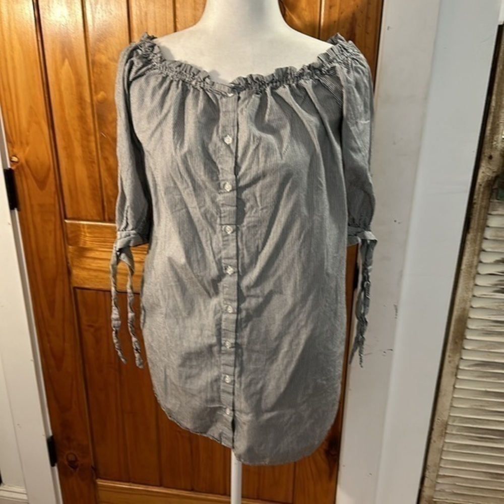 Women’s Love Culture 3/4 sleeve black white striped button up tunic top size S